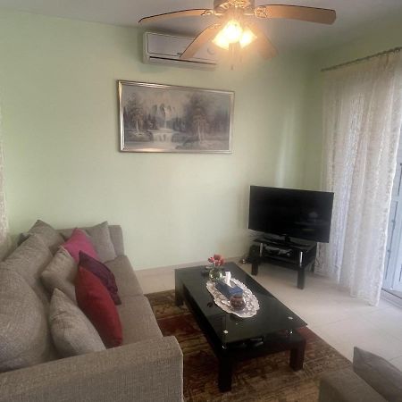 Nerina Appartement Paphos Buitenkant foto