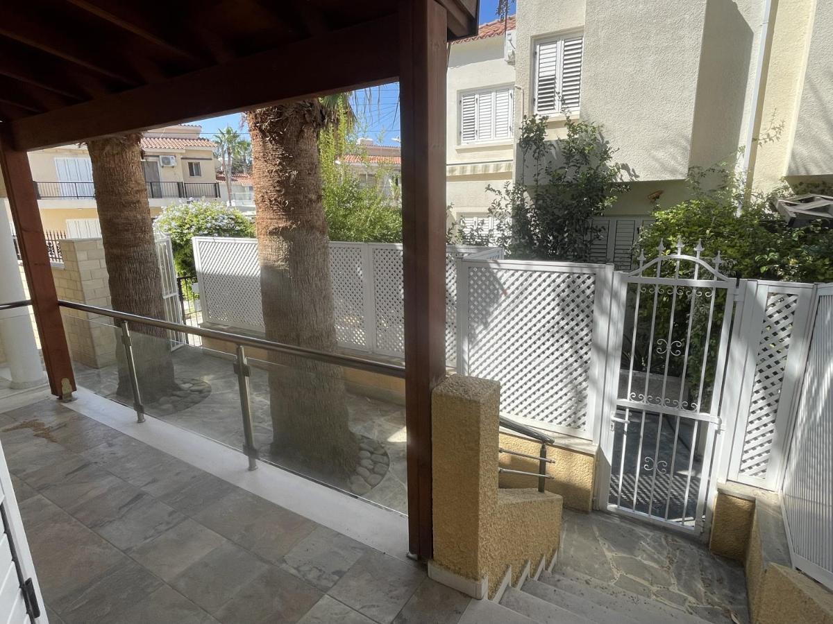 Nerina Appartement Paphos Buitenkant foto